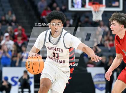 Thumbnail 1 in Folsom vs. Modesto Christian (CIF SJS D1 Final) photogallery.