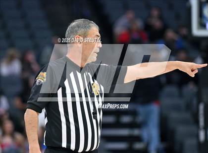 Thumbnail 1 in Folsom vs. Modesto Christian (CIF SJS D1 Final) photogallery.