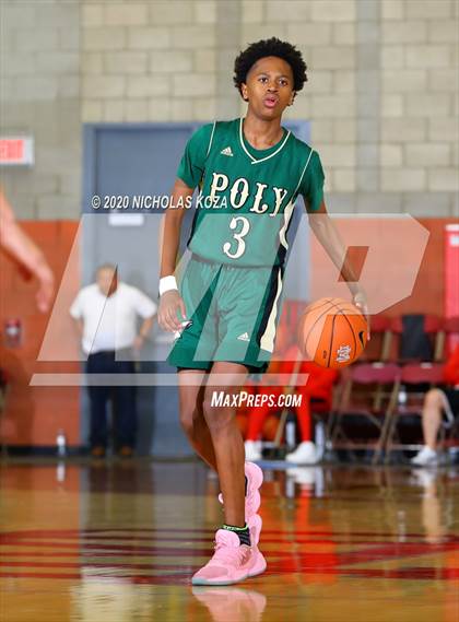 Thumbnail 3 in De La Salle vs. Long Beach Poly (Nike Extravaganza) photogallery.