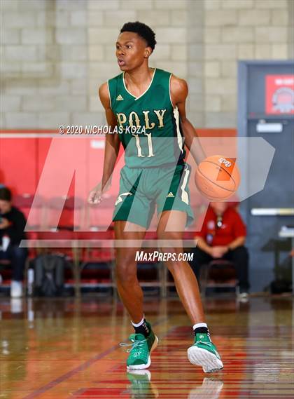 Thumbnail 2 in De La Salle vs. Long Beach Poly (Nike Extravaganza) photogallery.