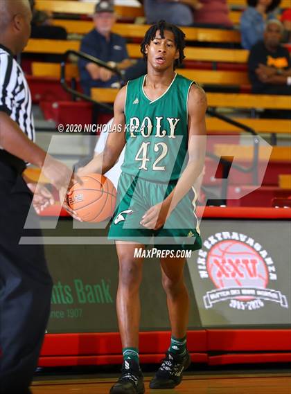 Thumbnail 1 in De La Salle vs. Long Beach Poly (Nike Extravaganza) photogallery.