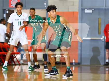 Thumbnail 3 in De La Salle vs. Long Beach Poly (Nike Extravaganza) photogallery.