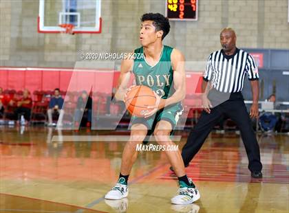 Thumbnail 2 in De La Salle vs. Long Beach Poly (Nike Extravaganza) photogallery.