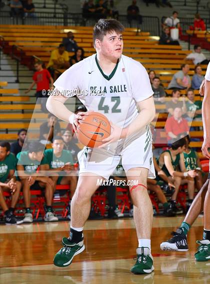 Thumbnail 1 in De La Salle vs. Long Beach Poly (Nike Extravaganza) photogallery.