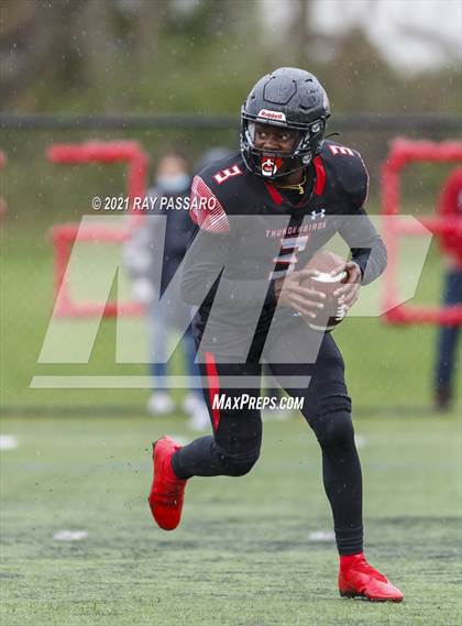 Thumbnail 1 in Bellport vs Half Hollow Hills East (Conference III Semi Finals) photogallery.