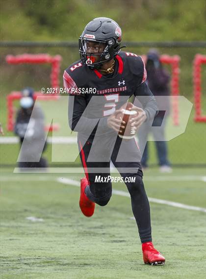 Thumbnail 3 in Bellport vs Half Hollow Hills East (Conference III Semi Finals) photogallery.