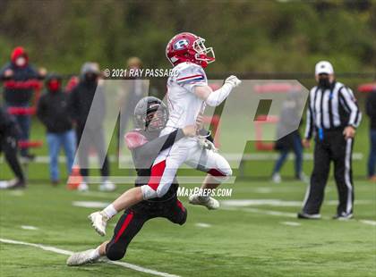 Thumbnail 3 in Bellport vs Half Hollow Hills East (Conference III Semi Finals) photogallery.