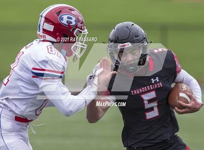 Thumbnail 3 in Bellport vs Half Hollow Hills East (Conference III Semi Finals) photogallery.