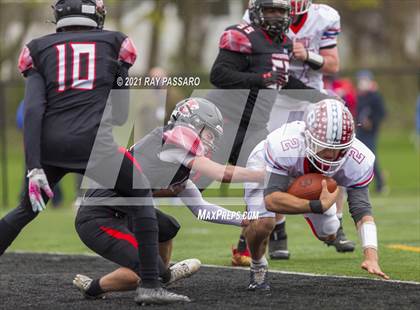 Thumbnail 2 in Bellport vs Half Hollow Hills East (Conference III Semi Finals) photogallery.