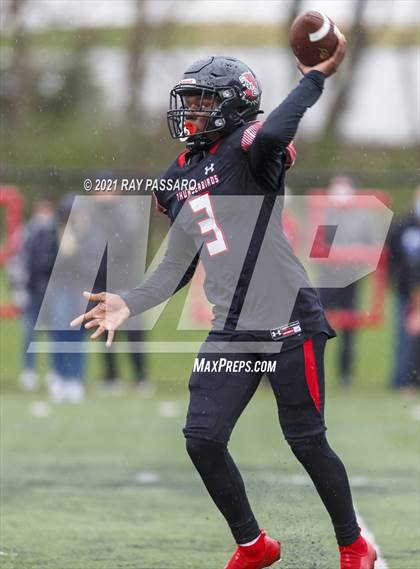 Thumbnail 2 in Bellport vs Half Hollow Hills East (Conference III Semi Finals) photogallery.
