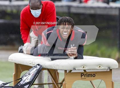 Thumbnail 3 in Bellport vs Half Hollow Hills East (Conference III Semi Finals) photogallery.