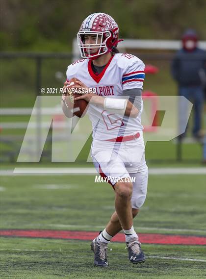 Thumbnail 3 in Bellport vs Half Hollow Hills East (Conference III Semi Finals) photogallery.
