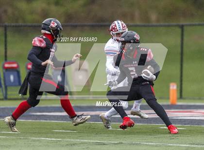 Thumbnail 2 in Bellport vs Half Hollow Hills East (Conference III Semi Finals) photogallery.