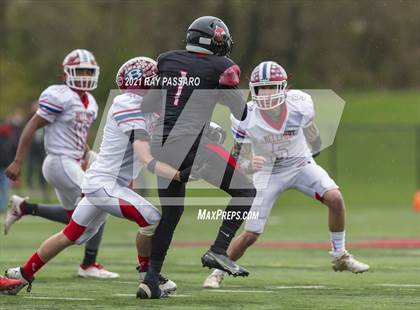 Thumbnail 2 in Bellport vs Half Hollow Hills East (Conference III Semi Finals) photogallery.