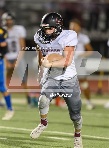 Thumbnail 3 in Lutheran vs The Christian School at Castle Hills photogallery.