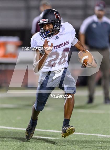 Thumbnail 1 in Lutheran vs The Christian School at Castle Hills photogallery.