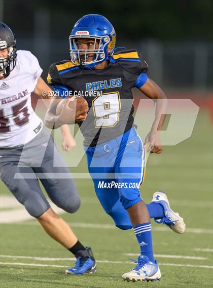 Thumbnail 1 in Lutheran vs The Christian School at Castle Hills photogallery.