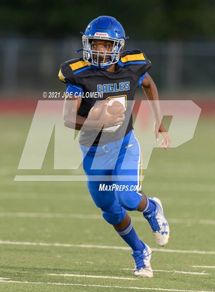 Thumbnail 1 in Lutheran vs The Christian School at Castle Hills photogallery.
