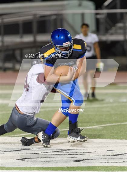 Thumbnail 3 in Lutheran vs The Christian School at Castle Hills photogallery.