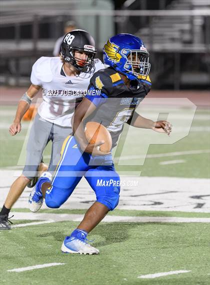 Thumbnail 2 in Lutheran vs The Christian School at Castle Hills photogallery.