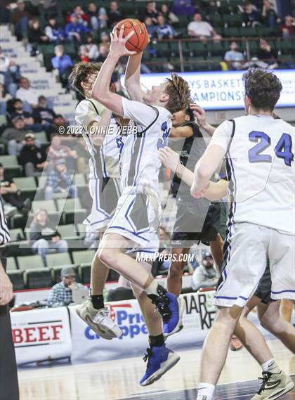 Thumbnail 1 in Allegany-Limestone vs Ichabod Crane (NYSPHSAA Class B Semifinal) photogallery.