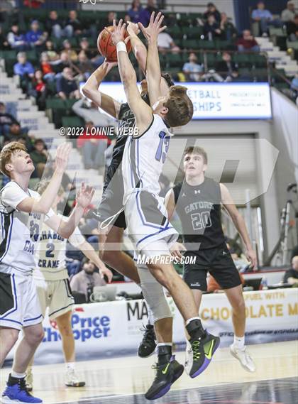 Thumbnail 3 in Allegany-Limestone vs Ichabod Crane (NYSPHSAA Class B Semifinal) photogallery.