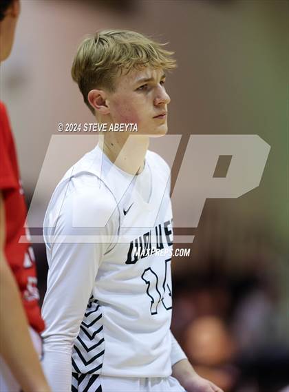 Thumbnail 1 in Regis Jesuit @ Grandview photogallery.