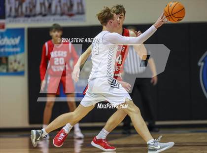 Thumbnail 2 in Regis Jesuit @ Grandview photogallery.
