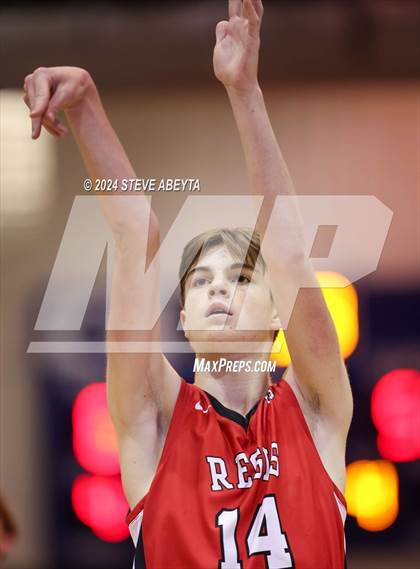 Thumbnail 3 in Regis Jesuit @ Grandview photogallery.