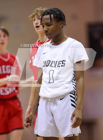 Thumbnail 1 in Regis Jesuit @ Grandview photogallery.
