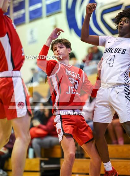 Thumbnail 1 in Regis Jesuit @ Grandview photogallery.