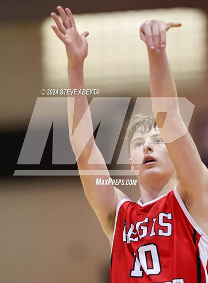 Thumbnail 1 in Regis Jesuit @ Grandview photogallery.
