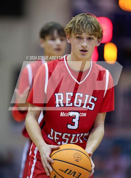 Thumbnail 3 in Regis Jesuit @ Grandview photogallery.
