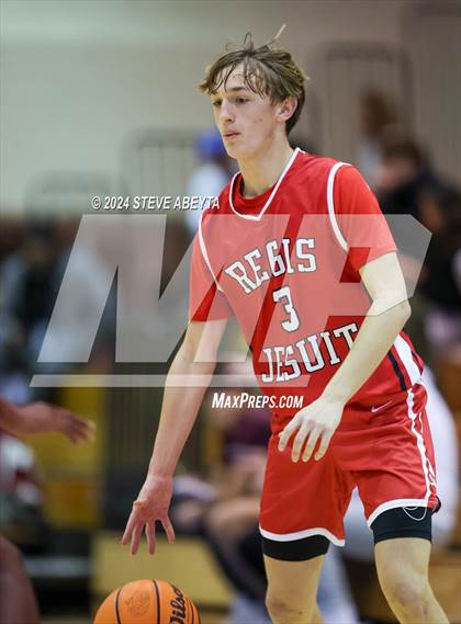 Thumbnail 2 in Regis Jesuit @ Grandview photogallery.