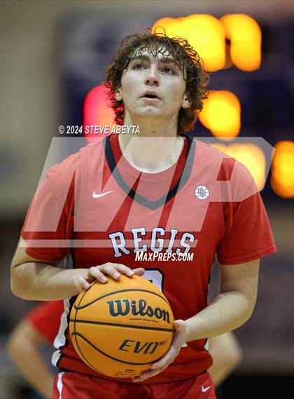 Thumbnail 1 in Regis Jesuit @ Grandview photogallery.