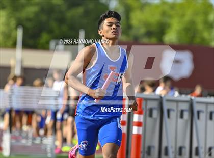 Thumbnail 3 in IHSAA Region 5 (3200 Meter Relay) photogallery.