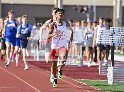 Thumbnail 2 in IHSAA Region 5 (3200 Meter Relay) photogallery.