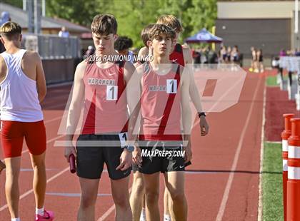 Thumbnail 1 in IHSAA Region 5 (3200 Meter Relay) photogallery.