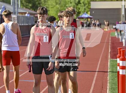 Thumbnail 2 in IHSAA Region 5 (3200 Meter Relay) photogallery.