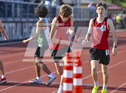 Thumbnail 3 in IHSAA Region 5 (3200 Meter Relay) photogallery.