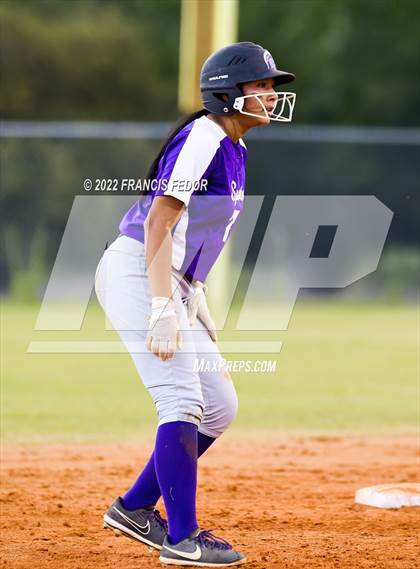 Thumbnail 3 in Spoto @ Sumner photogallery.