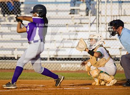 Thumbnail 2 in Spoto @ Sumner photogallery.