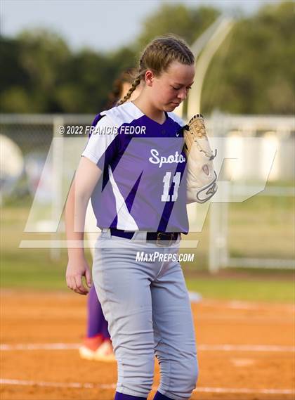 Thumbnail 1 in Spoto @ Sumner photogallery.