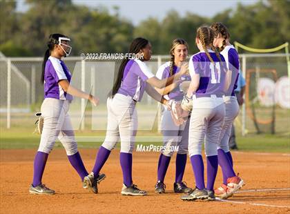 Thumbnail 1 in Spoto @ Sumner photogallery.