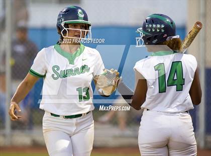 Thumbnail 1 in Spoto @ Sumner photogallery.
