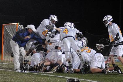 Thumbnail 2 in Warwick vs. Valley Central (Section 9 Class A Final) photogallery.