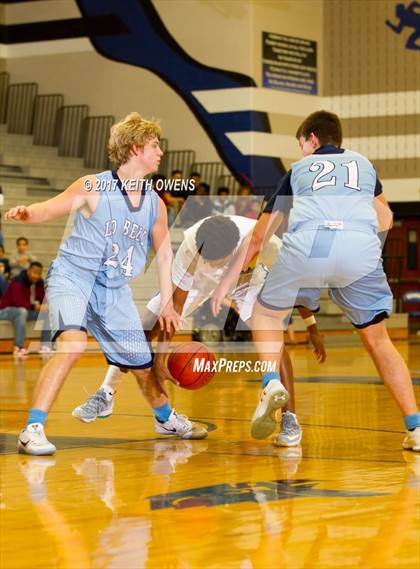 Thumbnail 1 in Bell @ Hebron photogallery.