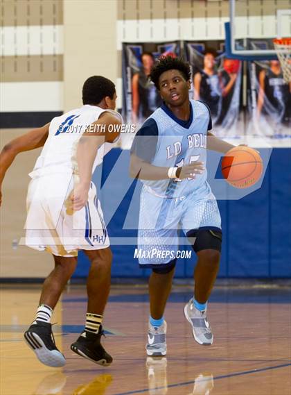 Thumbnail 2 in Bell @ Hebron photogallery.