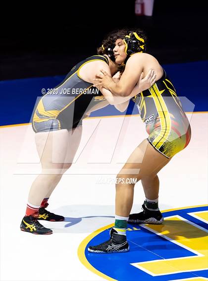 Thumbnail 3 in CIF Championships  photogallery.