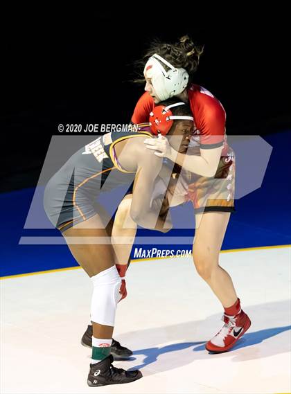 Thumbnail 2 in CIF Championships  photogallery.
